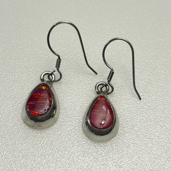 Vintage 950 Fine Sterling Silver Red Simulated Opal Teardrop Fishhook Earrings - Picture 3 of 14